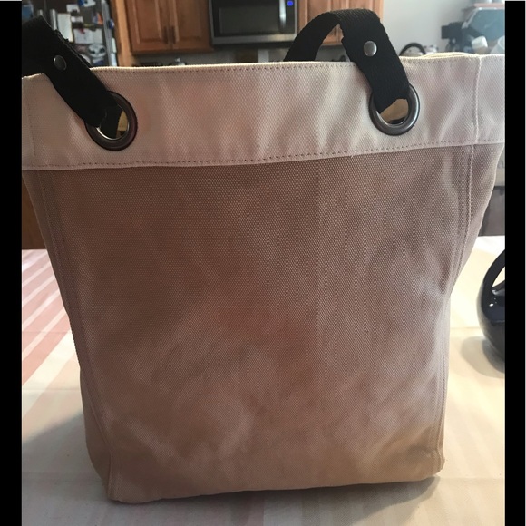 EUC Thirty One Tan/Cream/Black Canvas Arrow Graphics Extra Large Tote - Picture 2 of 8